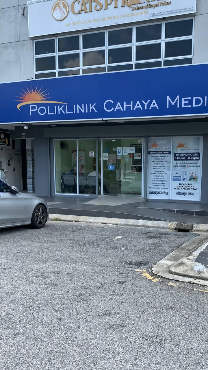Poliklinik Cahaya Medik